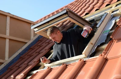 Pose de fenêtres de toit Velux à Guern
